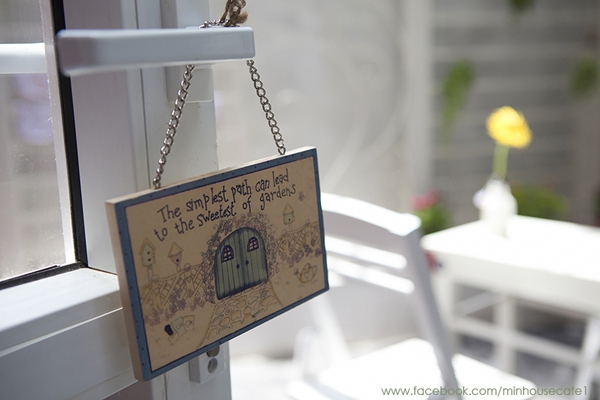 MIN HOUSE CAFE &ndash; Ng&ocirc;i nh&agrave; "cực chất" d&agrave;nh cho giới trẻ 10