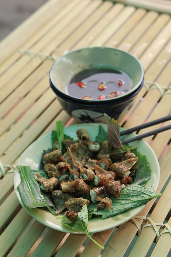 Thưởng thức bún đậu mắm tôm đậm "chất" Hà thành tại Ô Quan Chưởng 8