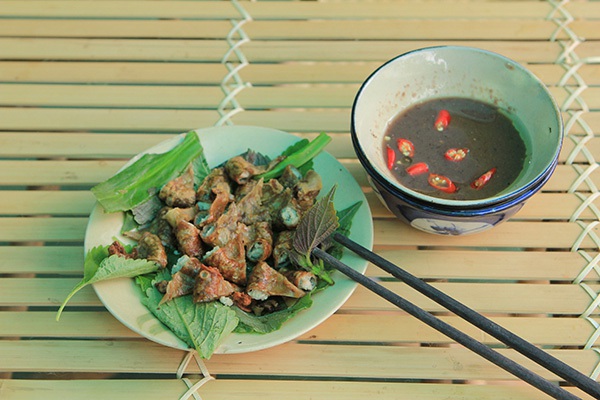 Thưởng thức bún đậu mắm tôm đậm "chất" Hà thành tại Ô Quan Chưởng 10