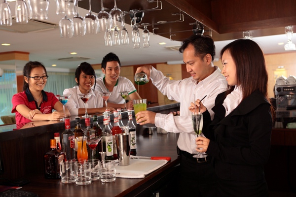 Học bổng ngành Du lịch và Quản trị Khách sạn tại MDIS – Singapore 1