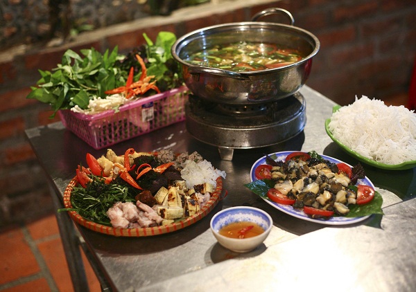 Qu&aacute;n Gạch: Địa điểm l&yacute; tưởng cho kỳ Gi&aacute;ng sinh &yacute; nghĩa 9