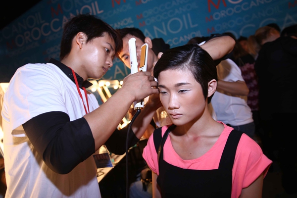 Smartphone, Tablet Samsung chiếm lĩnh hậu trường Elle show 2013 6