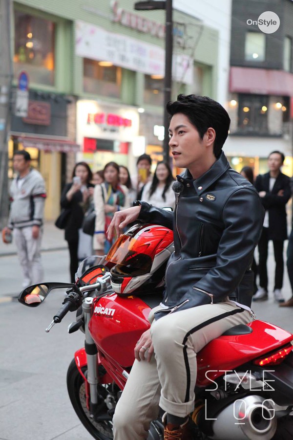 Hong Jong Hyun - anh chàng "lạnh như băng" và đa tài của làng mẫu Hàn 4