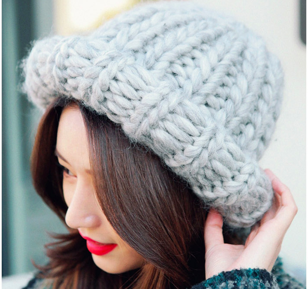 Giới trẻ Hàn "sốt" với chiếc mũ beanie sợi to ngộ nghĩnh 11