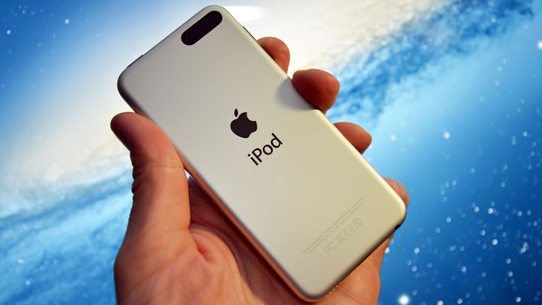 Apple bán được 39,3 triệu máy iPhone chỉ trong ba tháng 2