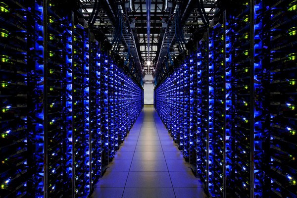 Ghé thăm những trung tâm dữ liệu khổng lồ của Google 8