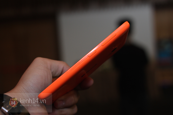 Cận cảnh "t&acirc;n binh" gi&aacute; rẻ Lumia 535 tại Việt Nam 3