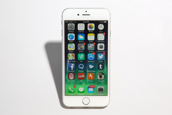 3 trong 10 thiết bị công nghệ của năm là... "đồ" Apple 6