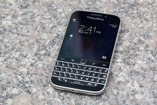 BlackBerry tìm lại hào quang quá khứ bằng smartphone... kiểu cổ 3