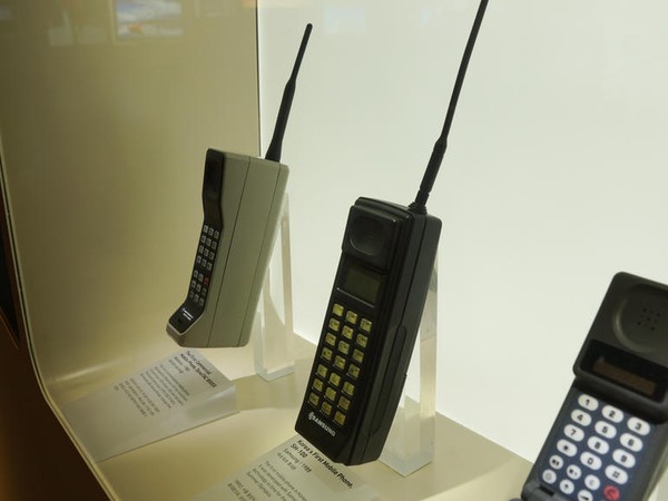 Ghé thăm bảo tàng điện thoại cực "độc" ở Hàn Quốc 2