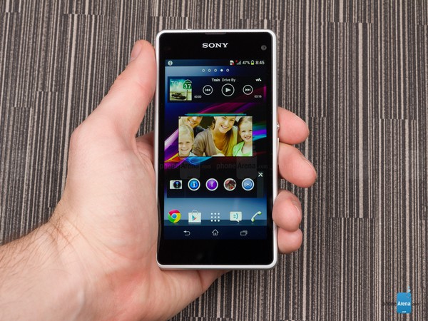 6 sản phẩm smartphone Android màn hình dưới 5 inch đáng giá 6