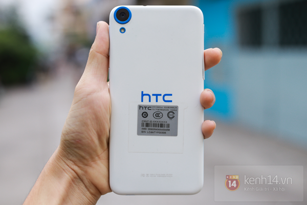 Cận cảnh phablet "tự sướng" HTC Desire 820s tại Việt Nam 2