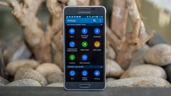 Lộ ảnh thực tế được cho là Samsung Galaxy S6 3