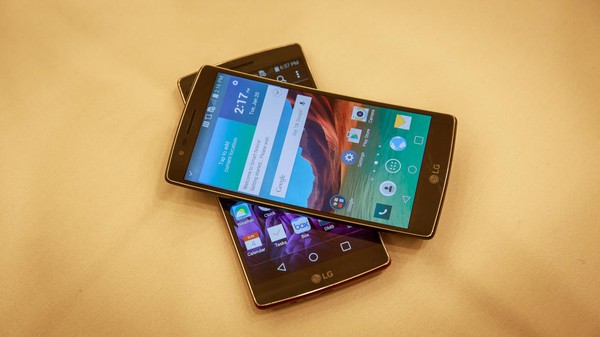 LG G Flex 2 được bầu chọn là smartphone ấn tượng nhất CES 2015 1