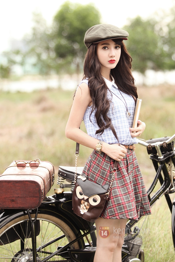 Năng động v&agrave; xinh xắn c&ugrave;ng họa tiết kẻ caro vintage 7