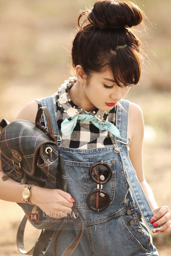 Năng động v&agrave; xinh xắn c&ugrave;ng họa tiết kẻ caro vintage 5