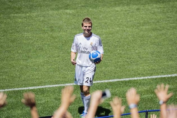 Buổi lễ ra mắt Gareth Bale: Liệu có phá kỷ lục? 5