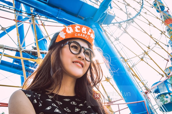 C&ugrave;ng H&agrave; Lade chọn đồ cho k&igrave; nghỉ d&agrave;i ng&agrave;y sắp tới 9