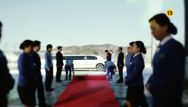“Tiểu thư sang chảnh” Lee Da Hae đáng yêu trên thảm đỏ 2