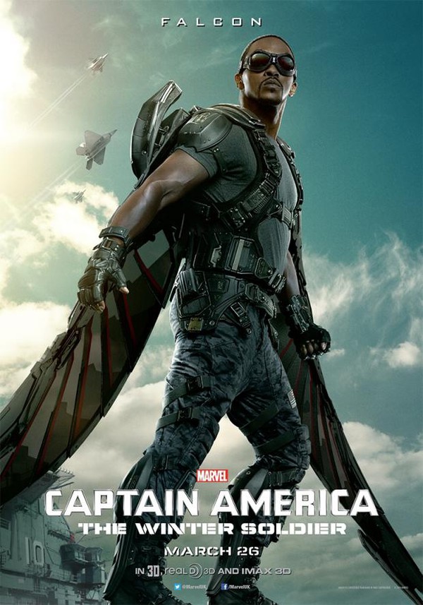 Mỹ nhân "Captain America 2" bị ném đá vì vòng 2 quá mỏng 4