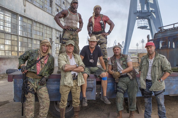 Mỹ nữ duy nhất của "The Expendables 3" cực kỳ nguy hiểm 9