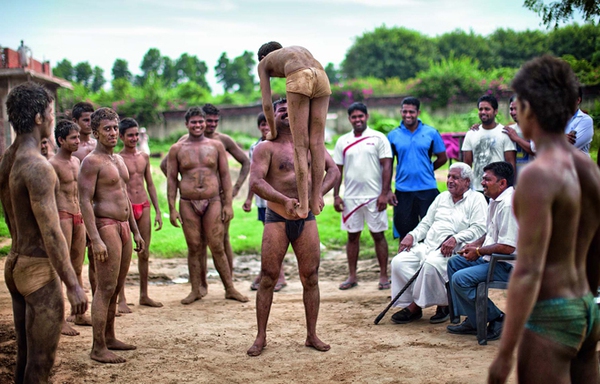 Làng đ&ocirc; v&acirc;̣t - ng&ocirc;i làng khỏe nh&acirc;́t &Acirc;́n Đ&ocirc;̣ 3