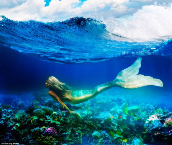 Nàng tiên cá đời thực có thể nhịn thở hơn 5 phút dưới nước 9