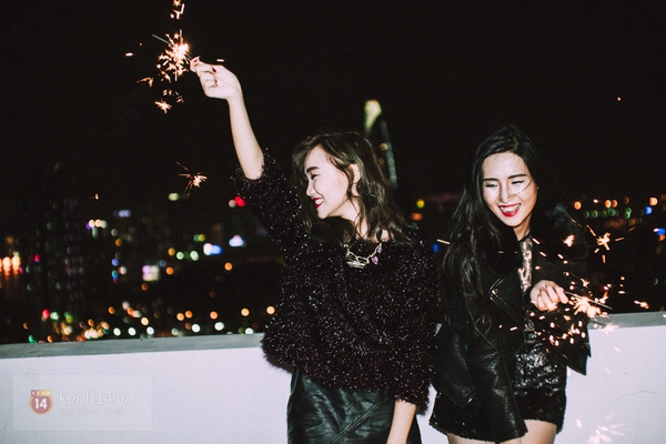 Set đồ metallic lung linh v&agrave; "b&iacute; ẩn" đ&ecirc;m giao thừa 7