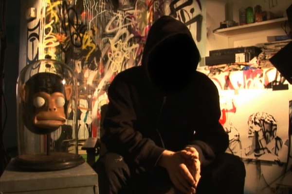 “Ông trùm” đứng sau thiên tài graffiti Banksy 6