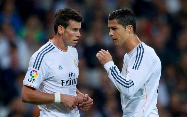 Bản tin sáng 17/1: Ronaldo cãi nhau với Bale trong phòng thay đồ 1