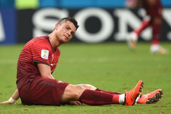 Bản tin sáng 15/1: Ronaldo lên tiếng về thất bại ở World Cup 2014 1