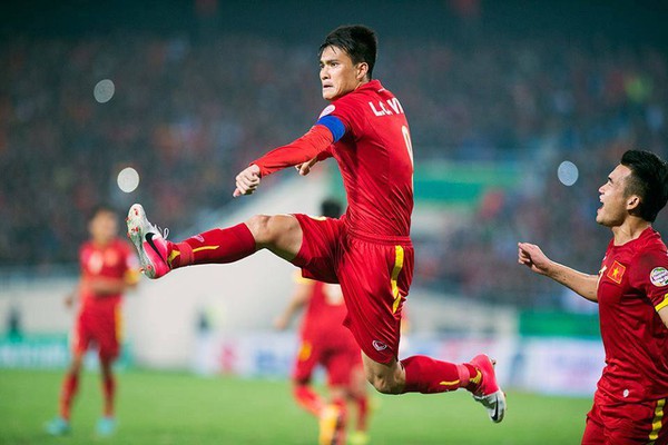 Công Vinh tiếc nuối khi xem chung kết AFF Suzuki Cup 2014 3