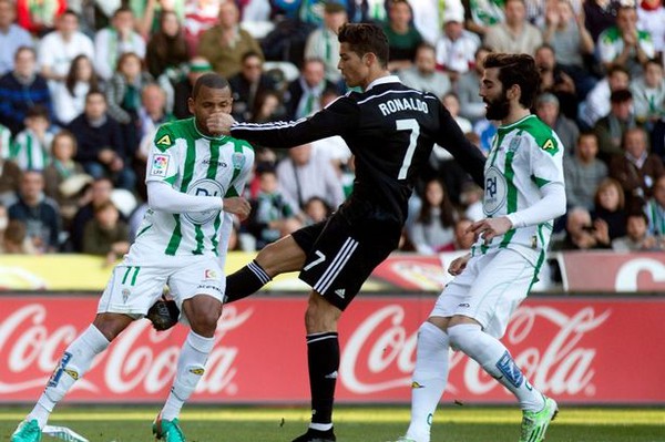 Bản tin tối 27/1: Ronaldo bị mắc chứng cuồng loạn 1