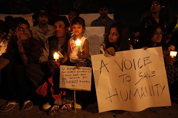 Người Ấn Độ đau xót tưởng niệm nạn nhân vụ cưỡng hiếp tập thể 18