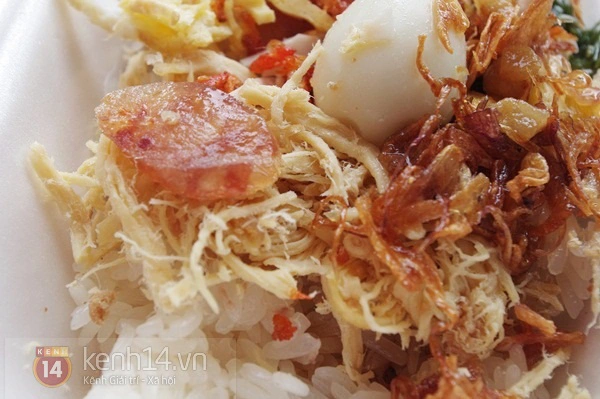 Giật m&igrave;nh Fast food gi&aacute; 10k tr&ecirc;n đường Vạn Kiếp 3