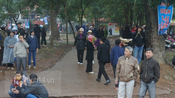 Làng quan họ Bắc Ninh khai hội trong mưa rét 3