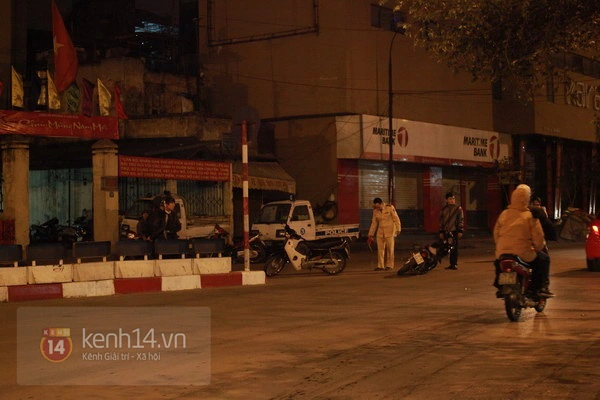 Vi phạm giao thông tràn lan trong đêm giao thừa 6