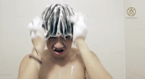 Cư d&acirc;n mạng th&iacute;ch th&uacute; clip "50 tr&ograve; ngốc nghếch thời thơ b&eacute;" 2