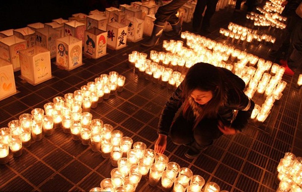 Nhật Bản tưởng niệm 2 năm thảm họa động đất sóng thần 12