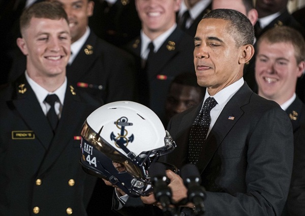 Nghía "kho" quà tặng của Tổng thống Obama 8 Nghía "kho" quà tặng của Tổng thống Obama 8