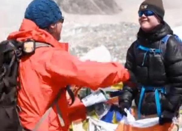 Cảm phục teen boy mắc hội chứng Down chinh phục được đỉnh Everest 5