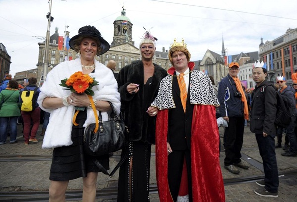 Khung cảnh hoành tráng trong lễ thoái vị của Nữ hoàng Hà Lan 23