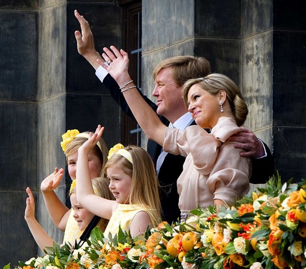Khung cảnh hoành tráng trong lễ thoái vị của Nữ hoàng Hà Lan 13