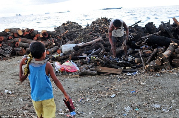 Cuộc sống tại một khu ổ chuột của Philippines 5