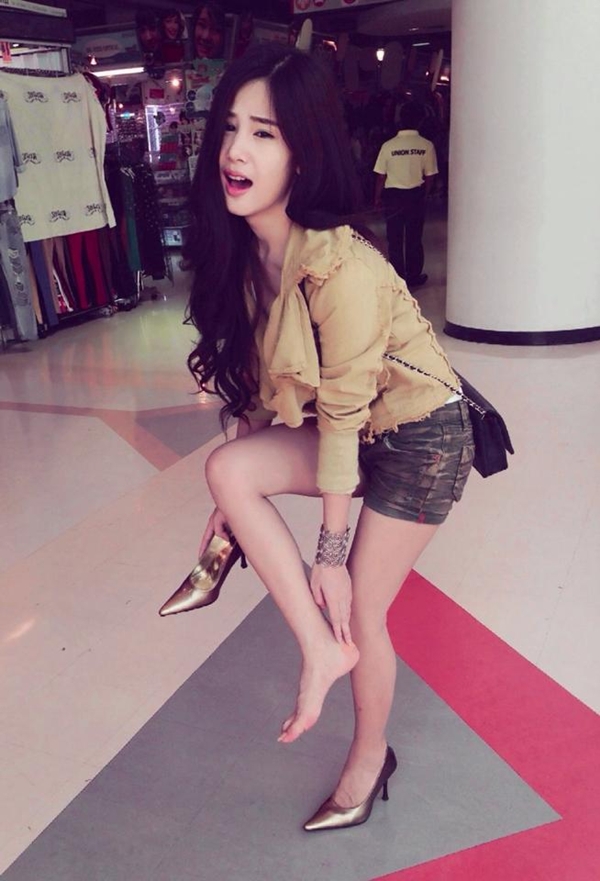 Hot girl Thái Lan phản ứng trước sự quá "lố" của cư dân mạng Việt 7