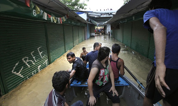 Mùa mưa "tang thương" nhất tại Ấn Độ 10