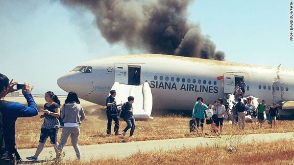 Tranh c&atilde;i về h&agrave;nh động của h&agrave;nh kh&aacute;ch Trung Quốc tr&ecirc;n chiếc Boeing 777 1