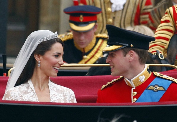 Cùng nhìn lại khoảnh khắc tuyệt đẹp của cặp đôi Hoàng gia Anh 19