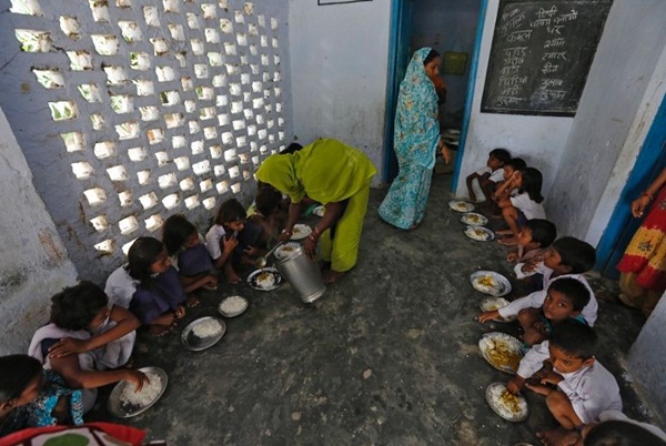 Cận cảnh bữa cơm ở nơi 23 trẻ chết oan vì ngộ độc 1
