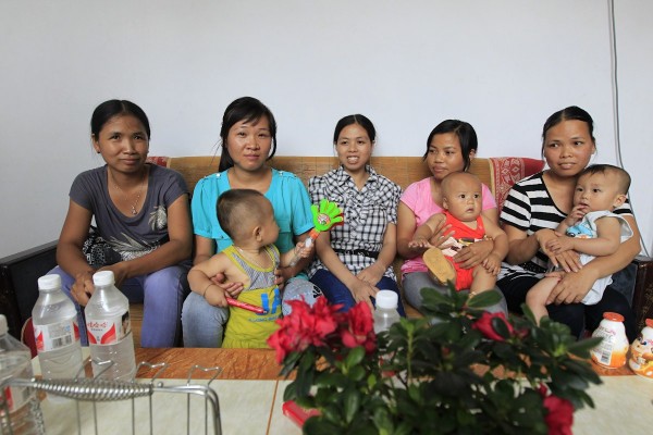Cuộc sống của 23 cô dâu người Việt tại Trung Quốc 1